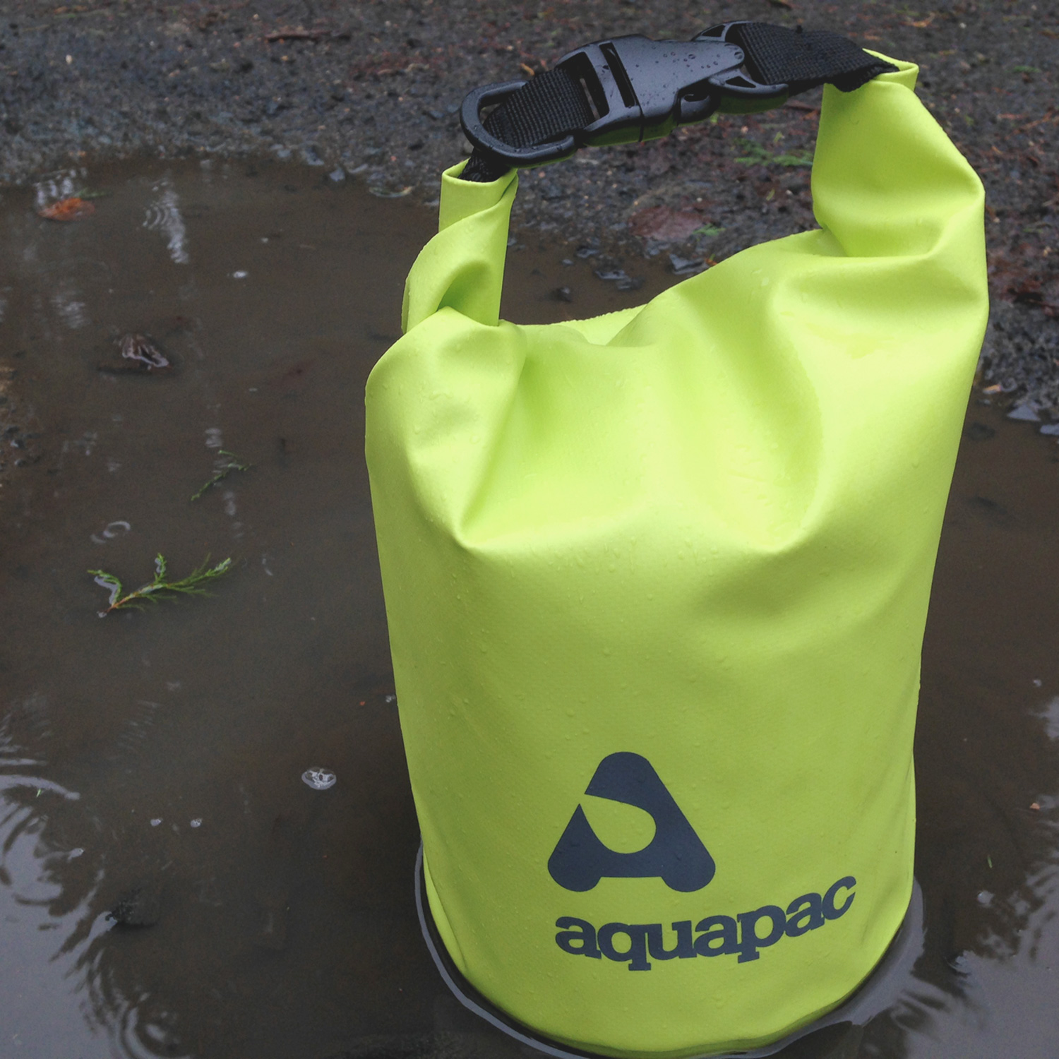 TrailProof™ Dry Bag mit Schultergurt, 7 Liter, Acid Green